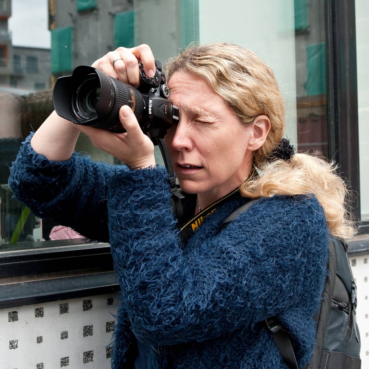 Kursist på fotokursus i FOF Aarhus