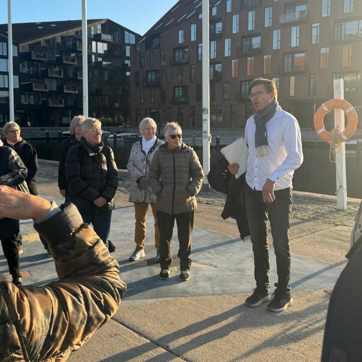 Deltagere på tur til Operaparken