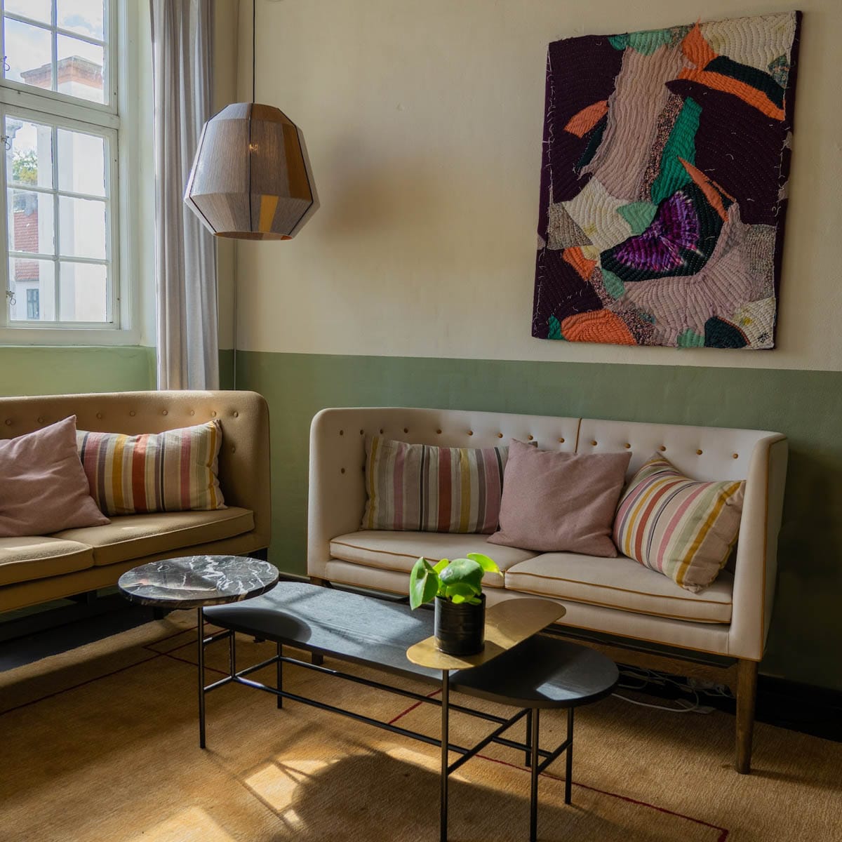 Høkeren i brede indendørs